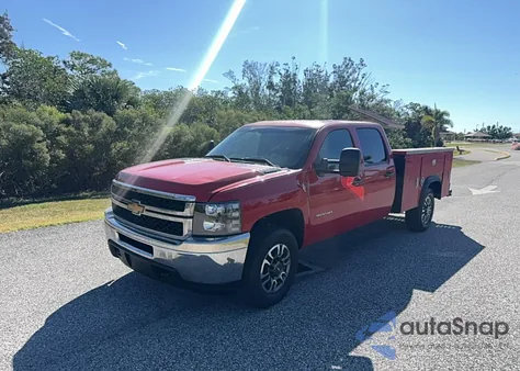 2014 Chevrolet Silverado K3500 from USA, damaged, VIN 1GC4KZC84EF113052